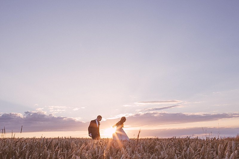 Jay Rowden creative modern wedding reportage photography winters barns