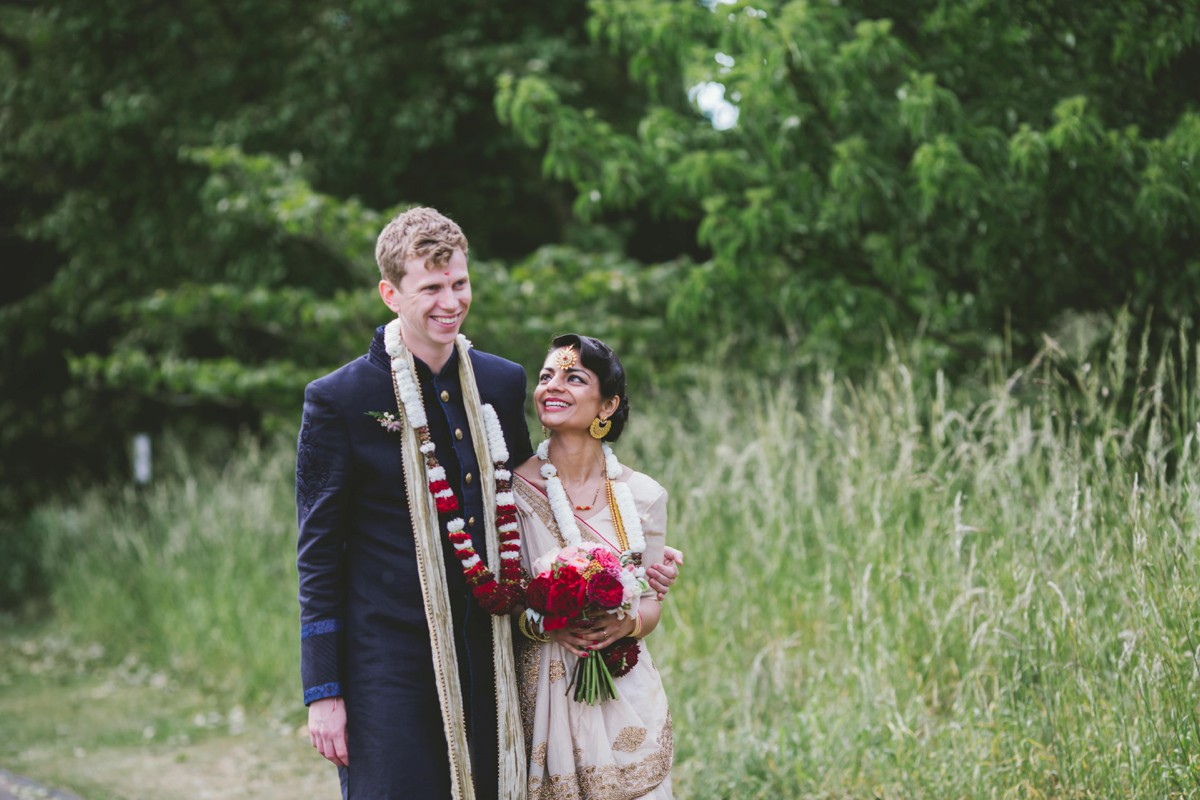 natural wedding photos kew gardens