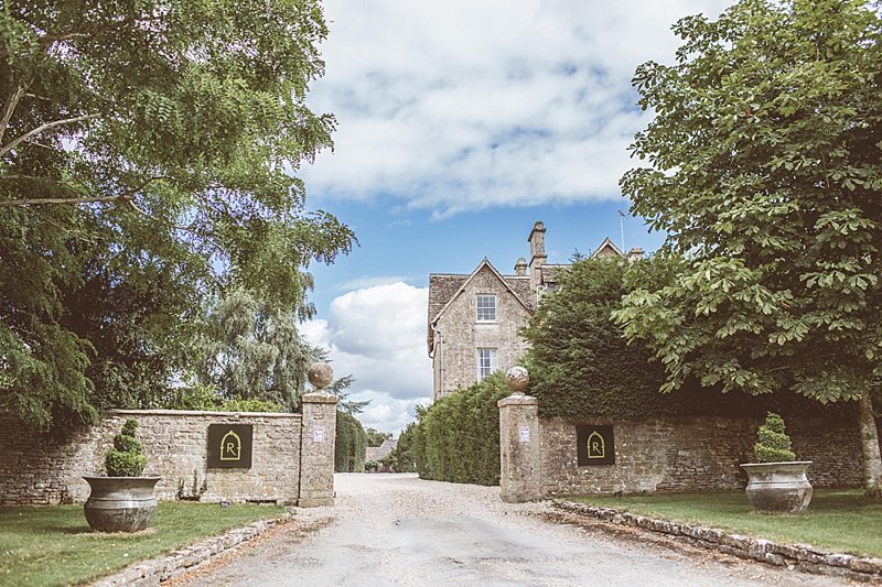 Jay Rowden creative modern wedding reportage photography the rectory crudwell