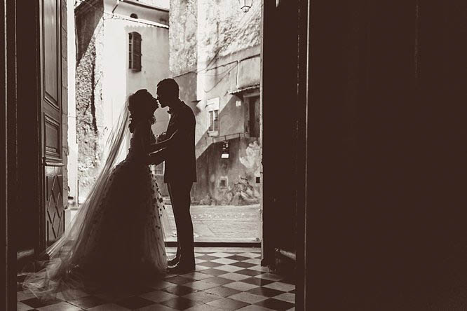 reportage wedding photos black and white