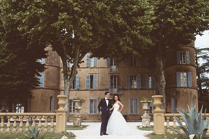 wedding photographers chateau de robernier