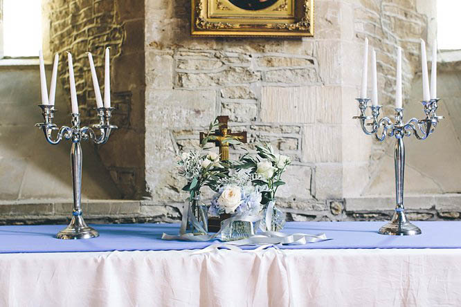 creative florals in cotswold church 