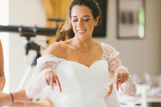 wedding dresses with lace sleeves