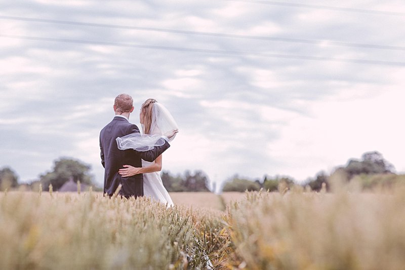 Jay Rowden creative modern wedding reportage photography winters barns