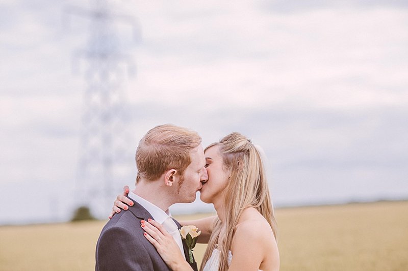 Jay Rowden creative modern wedding reportage photography winters barns