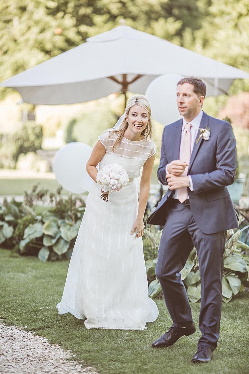 Jay Rowden creative modern wedding reportage photography the rectory crudwell