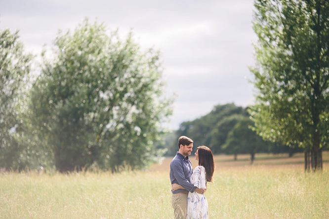 london engagement photograph