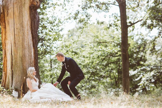 bride and groom richmond park wedding