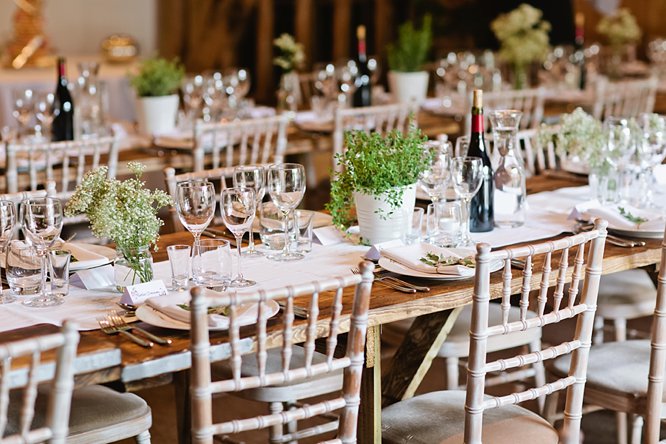 Fitzleroi Barn Wedding Photography 28 fitzleroi barn wedding photography