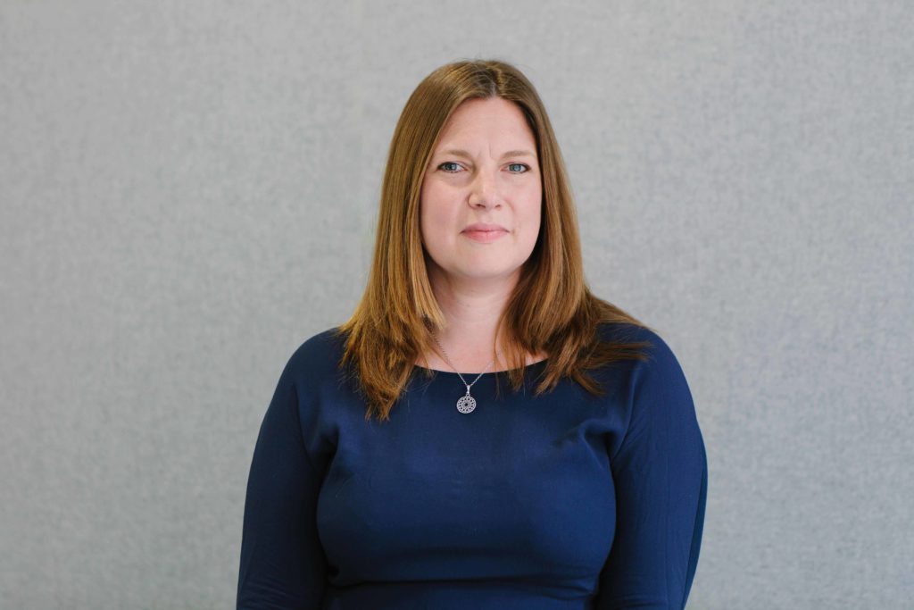 relaxed corporate photographer london portrait  105 scaled