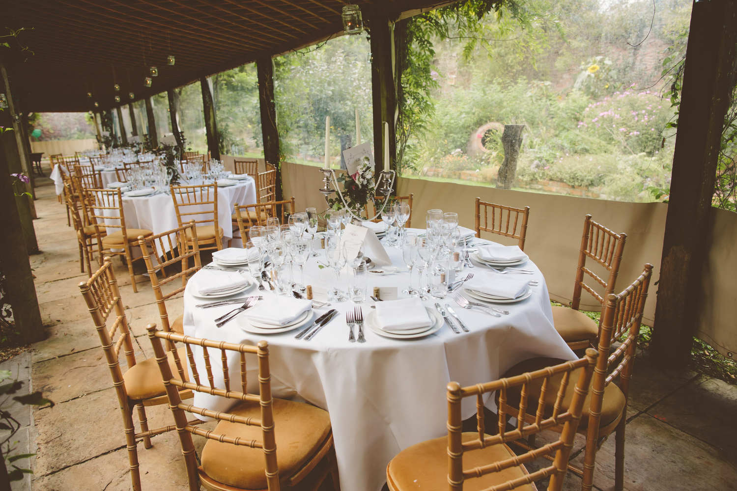 maunsel house bridgewater somerset wedding english garden outdoor reception 1520