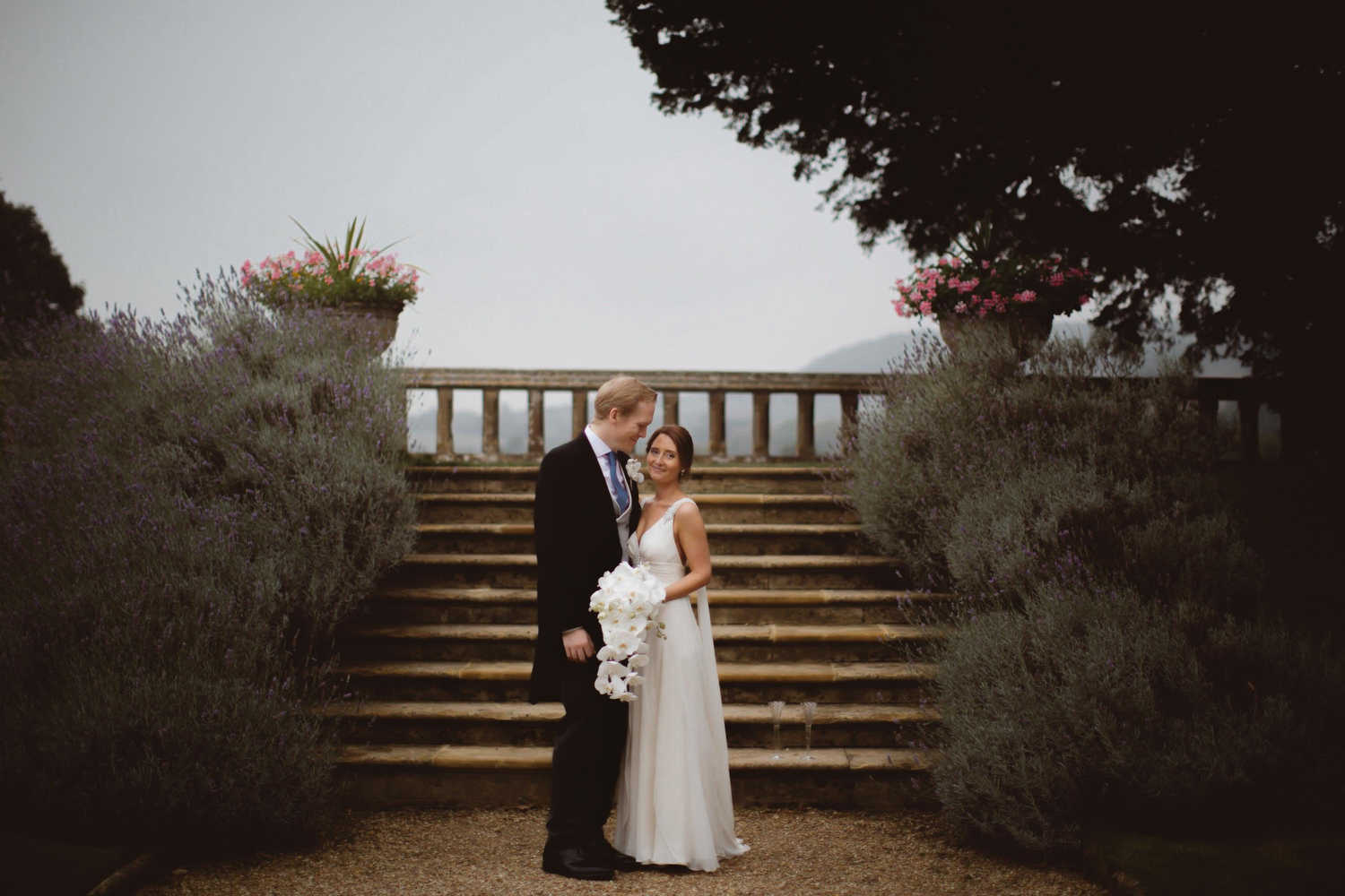 andrea david sudeley castle wedding winchcombe