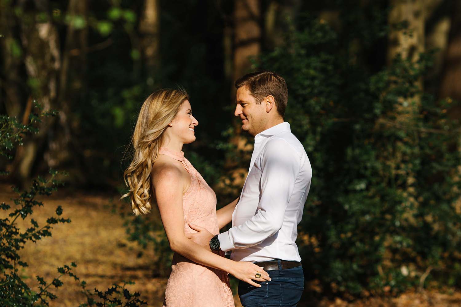 28 Epic Golden Hour Engagement Photos on Wimbledon Common 20 Wimbledon Common engagement photos, engagement photos, engagement shoot, engagement session, pre wedding photos, couple photoshoot, London engagement, engagement session in London