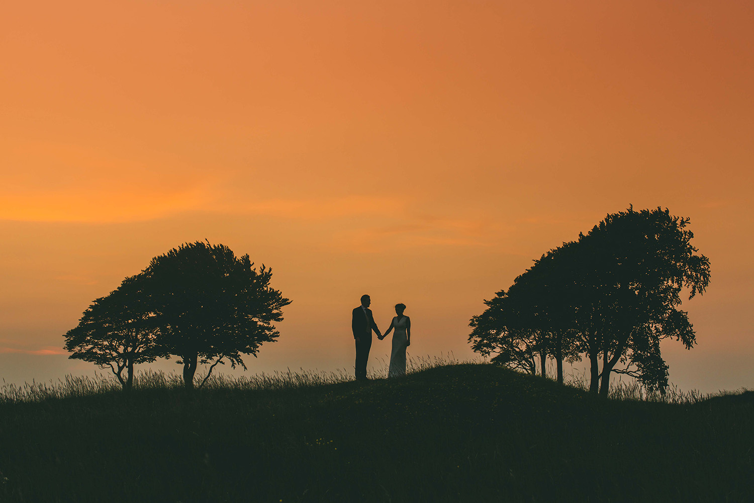 golden hour sunset london wedding photographer